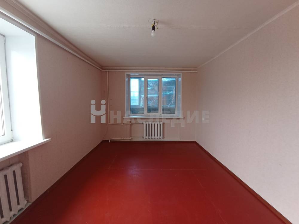 2-комнатная квартира, 43 м2 2/2 этаж, Горняцкий, ул. Строительная - фото 1