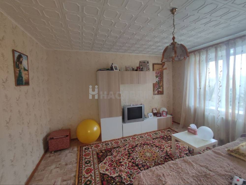 2-комнатная квартира, 47 м2 5/9 этаж, ЖД, ул. Энгельса - фото 2