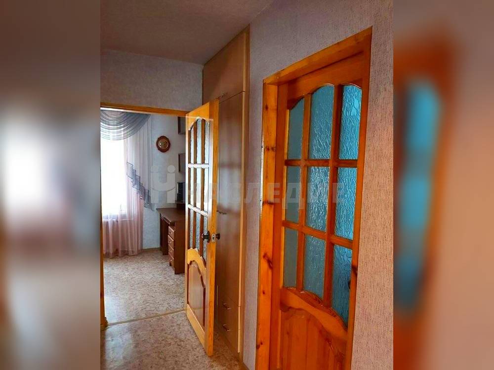 3-комнатная квартира, 62 м2 2/5 этаж, ЖД, ул. Энгельса - фото 9