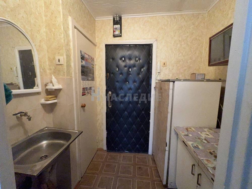 1-комнатная квартира, 12 м2 5/5 этаж, ЖД, ул. Строительная - фото 4