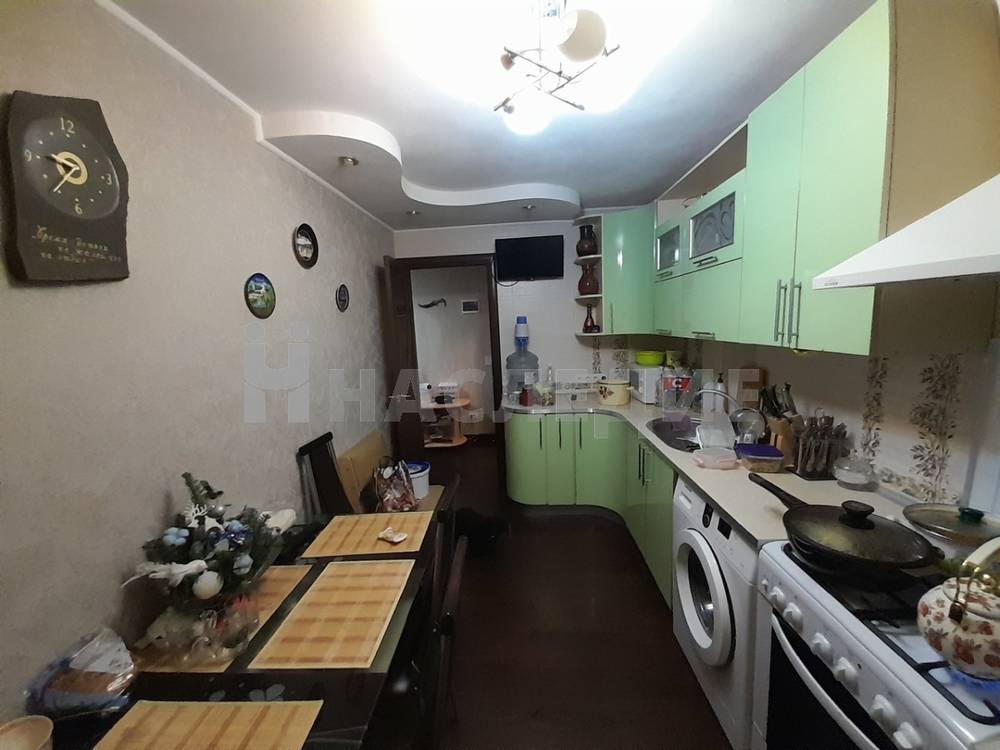 3-комнатная квартира, 66 м2 3/9 этаж, Намыв, ул. Российская - фото 4