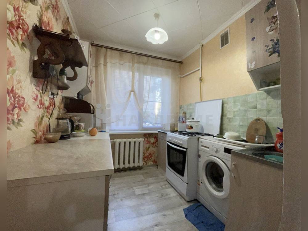 1-комнатная квартира, 30 м2 1/9 этаж, Заречный, ул. Машиностроителей - фото 3