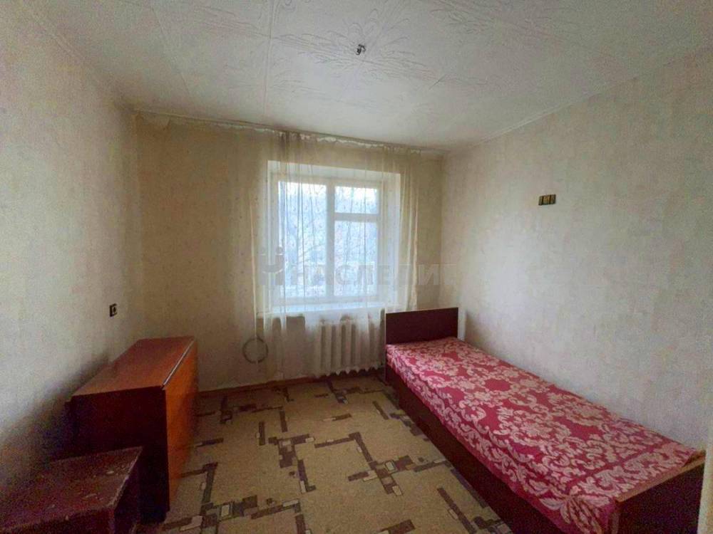 1-комнатная квартира, 12 м2 5/5 этаж, ЖД, ул. Строительная - фото 1