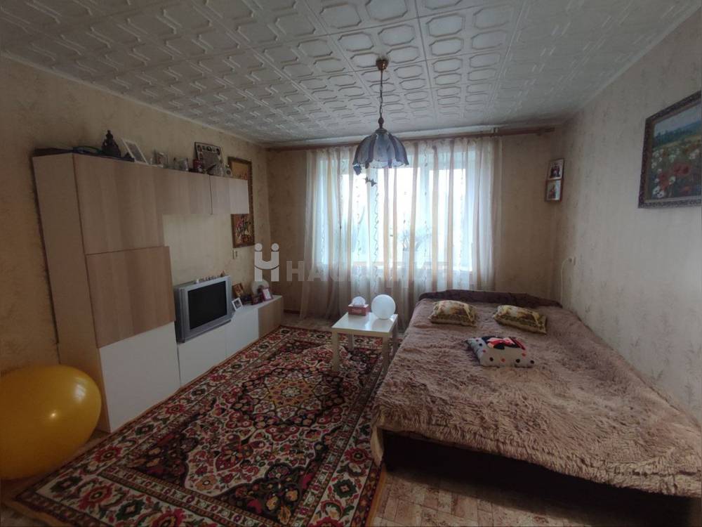 2-комнатная квартира, 47 м2 5/9 этаж, ЖД, ул. Энгельса - фото 1